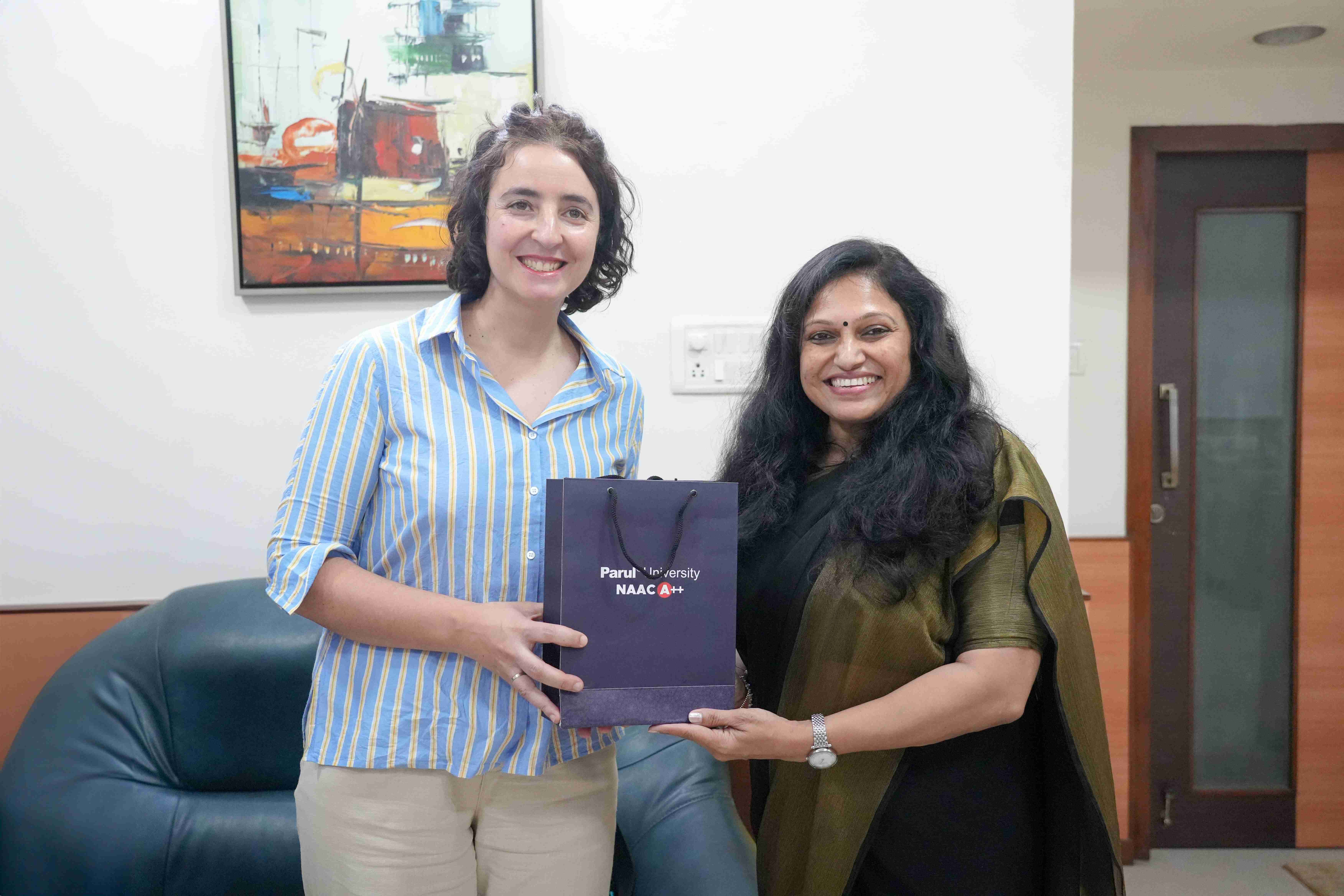 Dr. Gloria Alvarez Bernardo visited Parul University